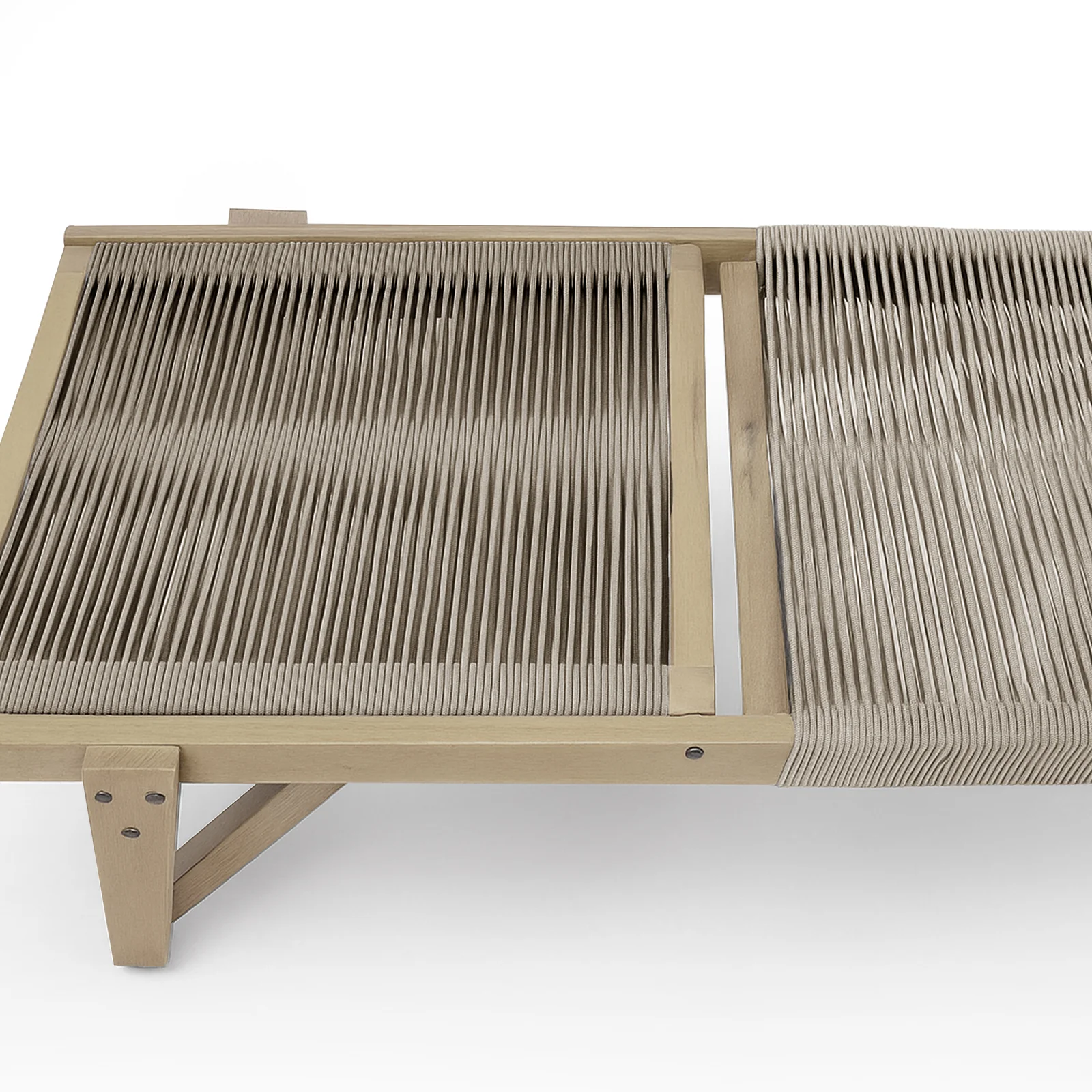 Aureli Hardwood Acacia Reclining Sun Lounger in Beige - Image 3