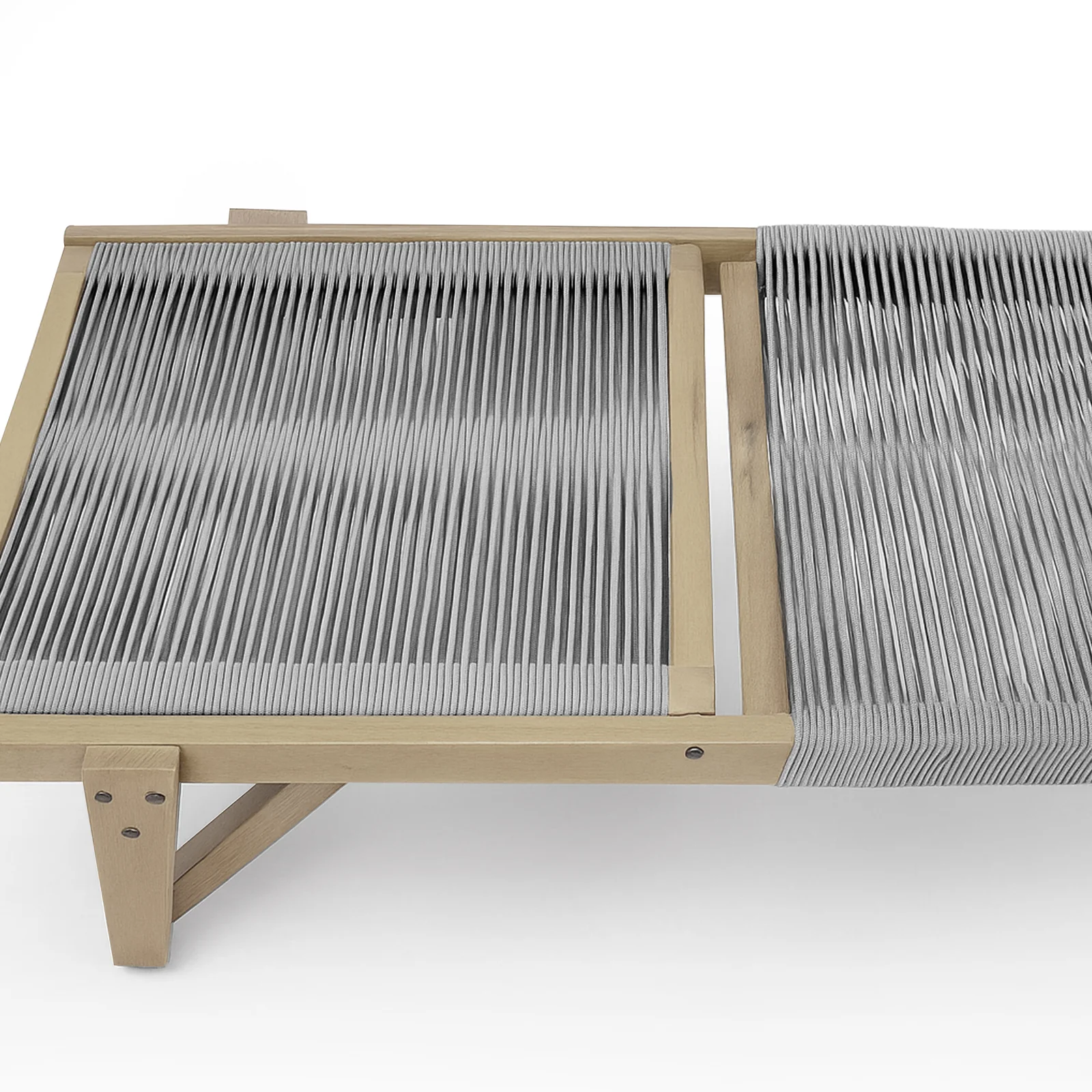 Aureli Hardwood Acacia Reclining Sun Lounger in Light Grey - Image 3