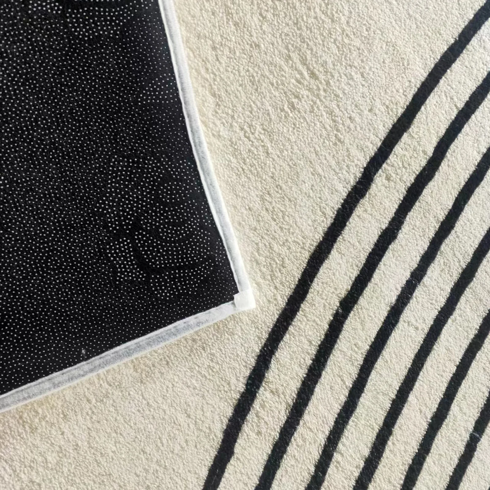 Axland 120x180cm Small Modern Indoor Floor Rug - Image 5