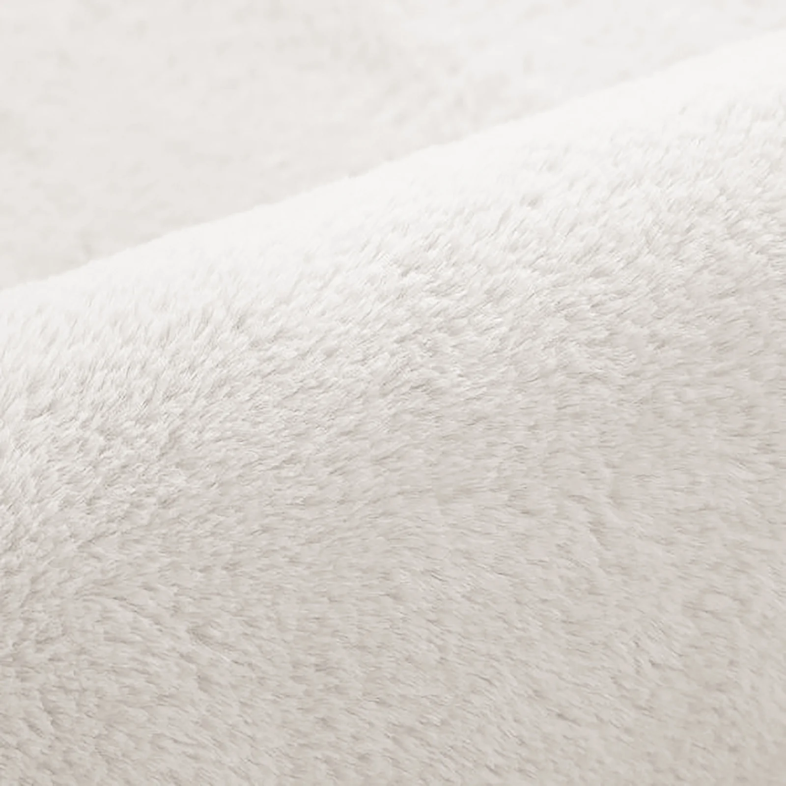Azaliya 160x230cm Faux Rabbit Fur Floor Rug in Cream White - Image 5