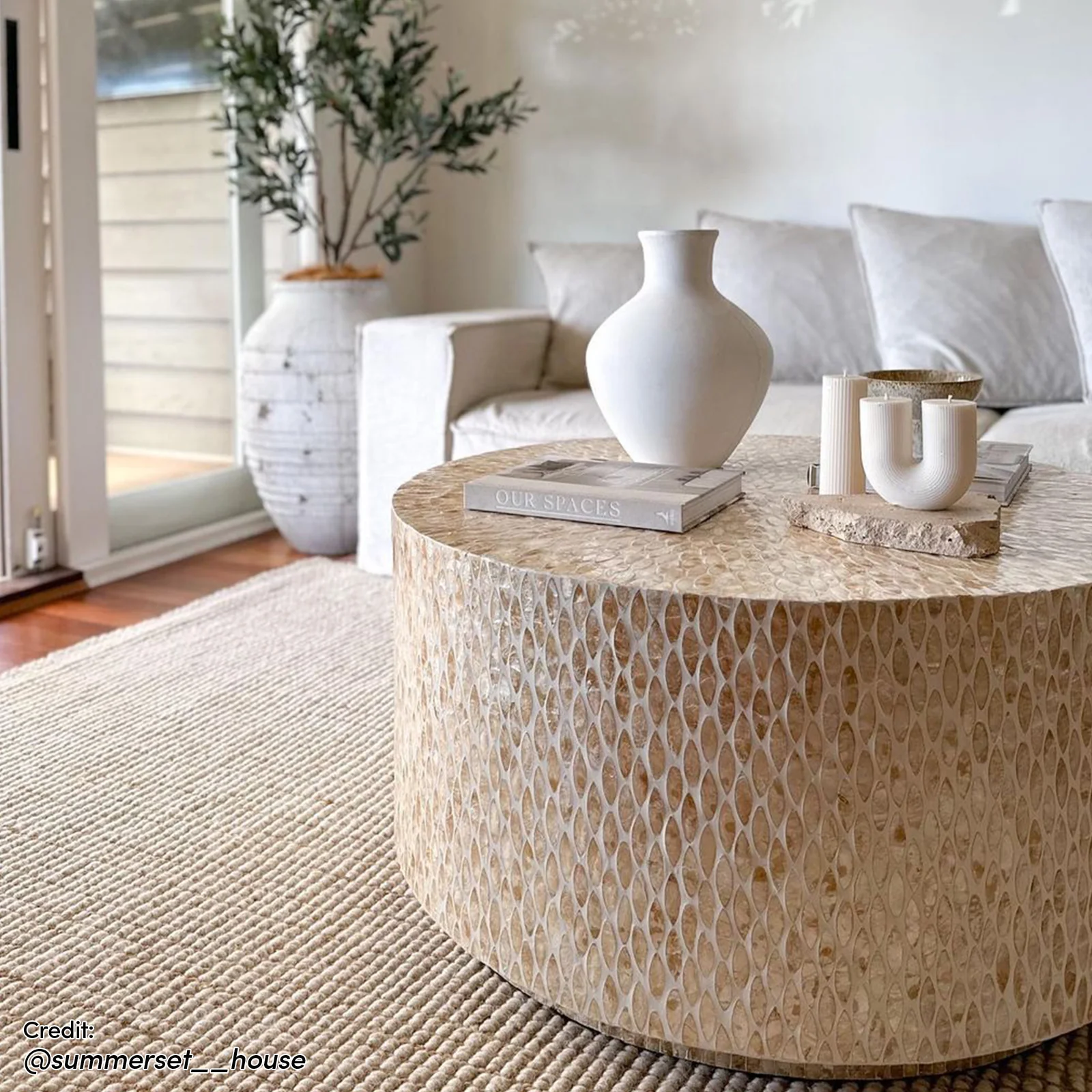 Bisera 91cm Mother of Pearl Inlay Coffee Table in Beige - Image 8