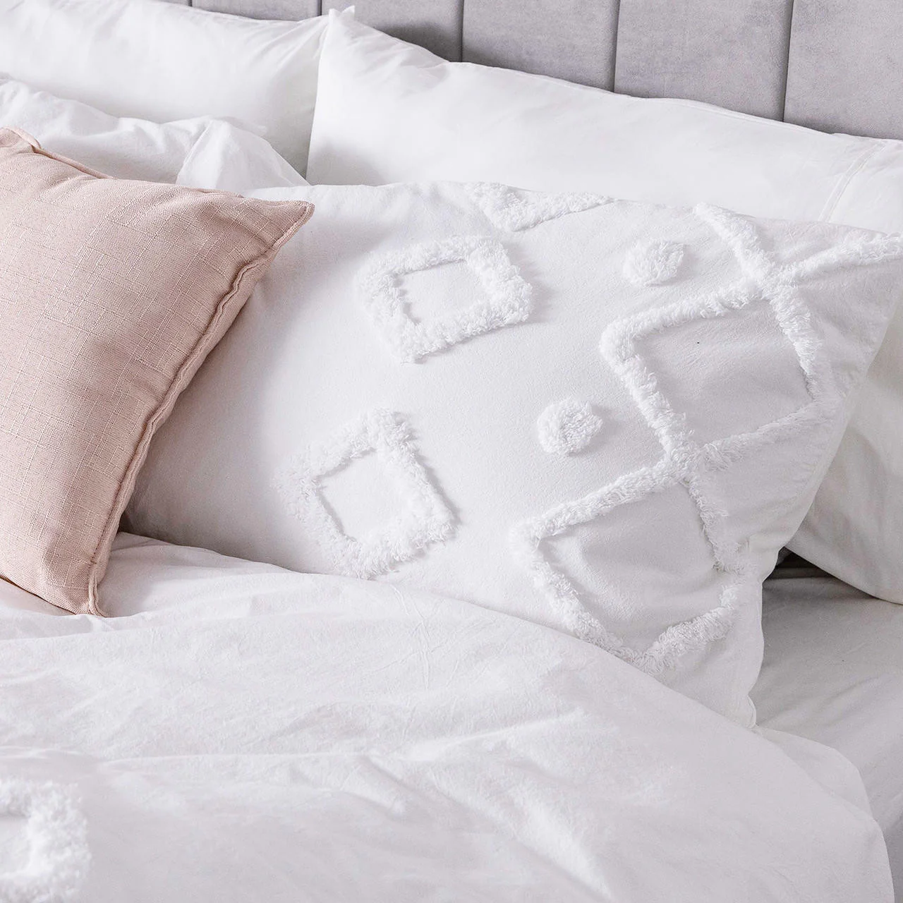 Davina 6pc Cotton Chenille Quilt Cover Set in White Double - Image 5