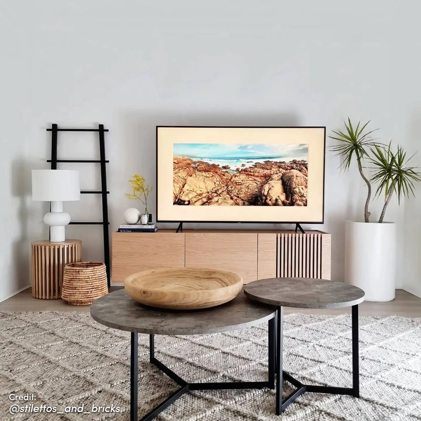 Earl Nesting Coffee Table Set with Black Legs in Concrete - Image 8