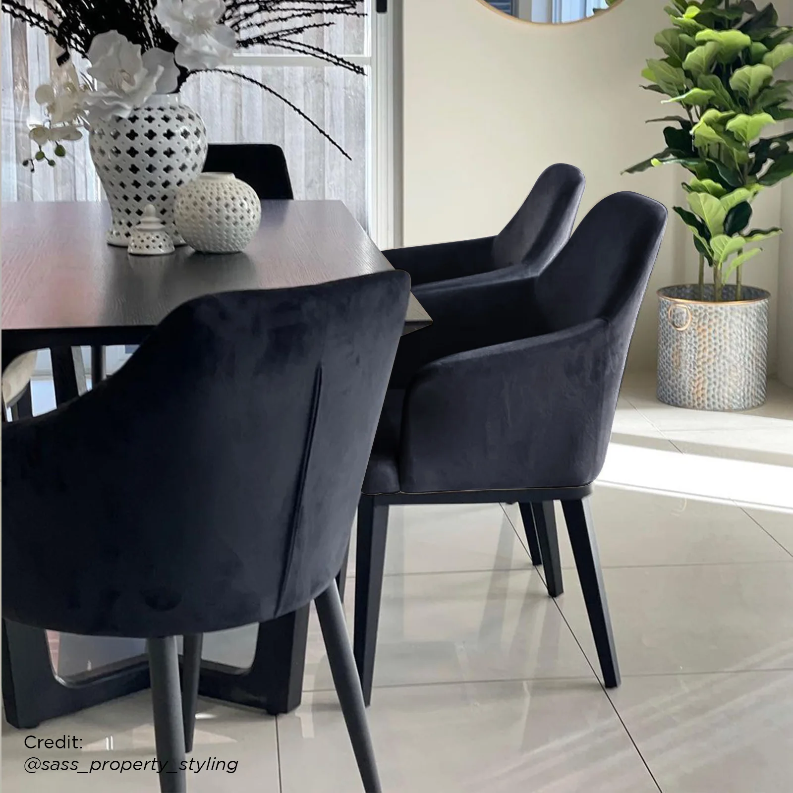 Elly Curved Velvet Dining Chairs Set of 2 in Black - Image 3