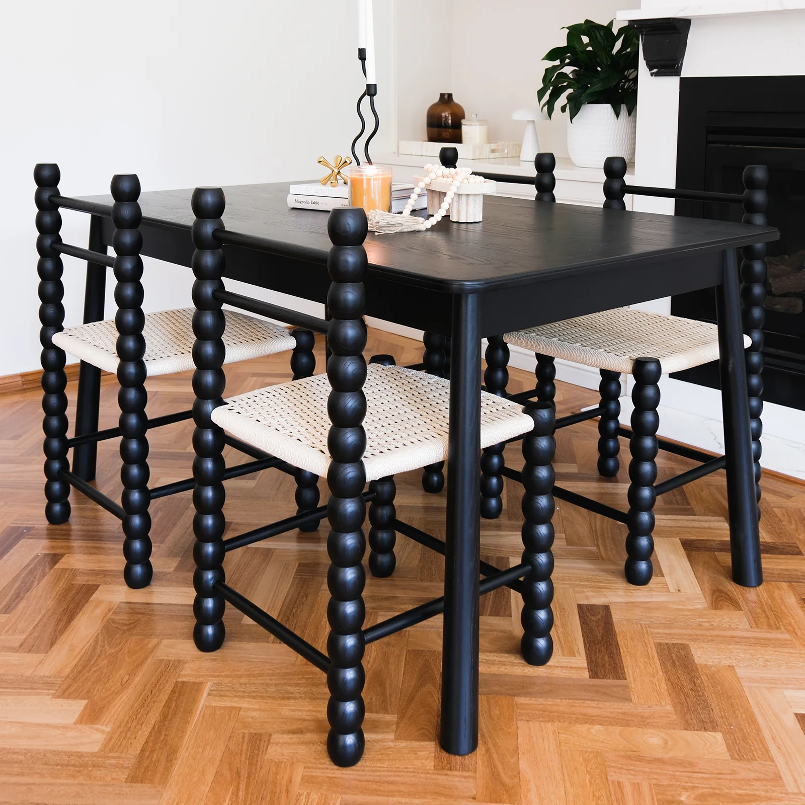 Em Solid Oak Hardwood Dining Chair Set of 2 in Black - Image 2