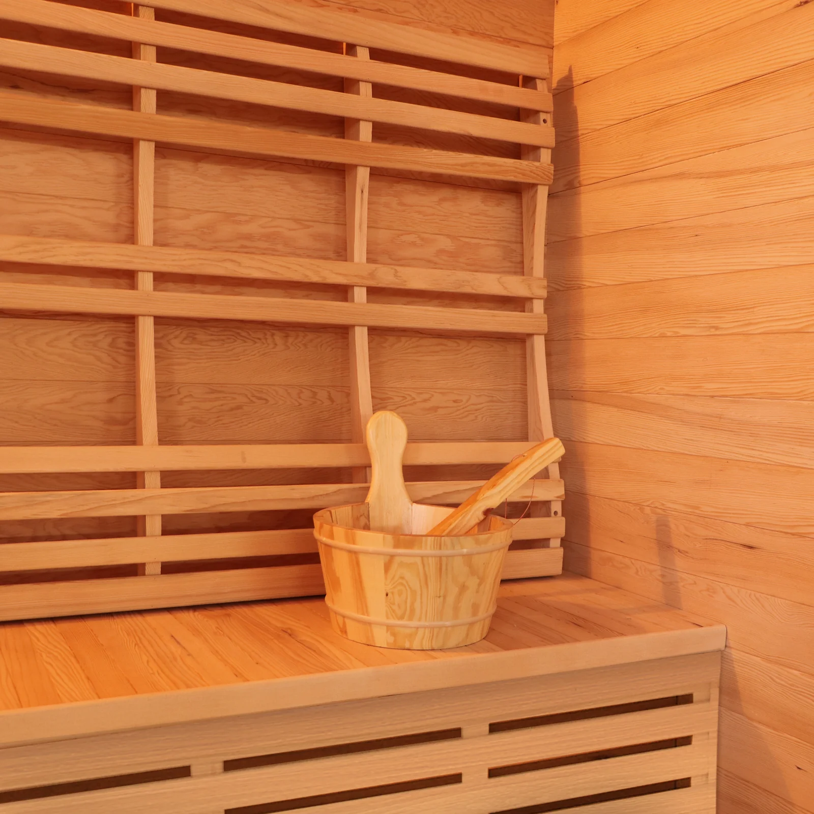 Kivi 4 Person Traditional Finnish Outdoor Home Sauna - Image 9