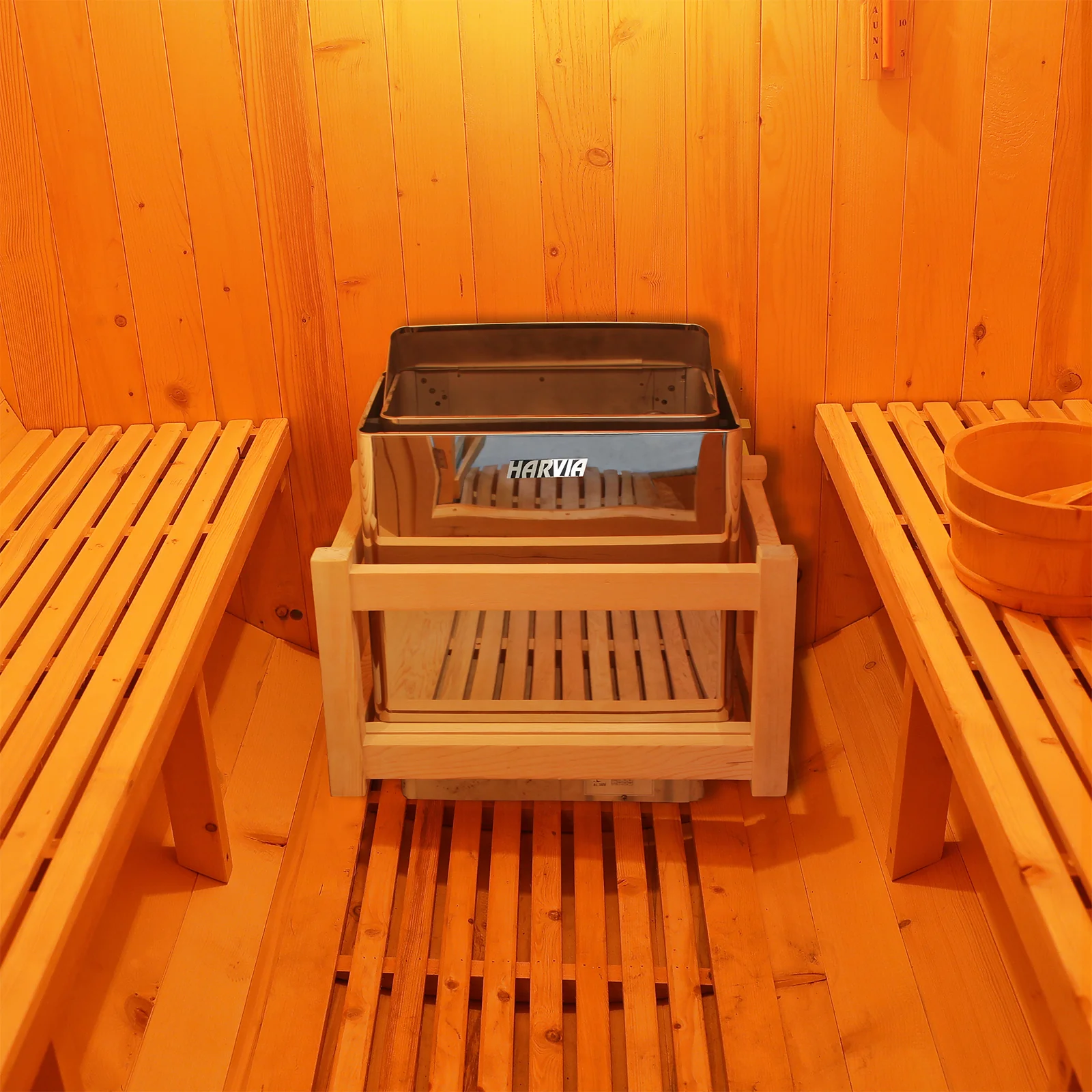 Luola 4 Person Pine Outdoor Barrel Sauna & Harvia Stove - Image 12