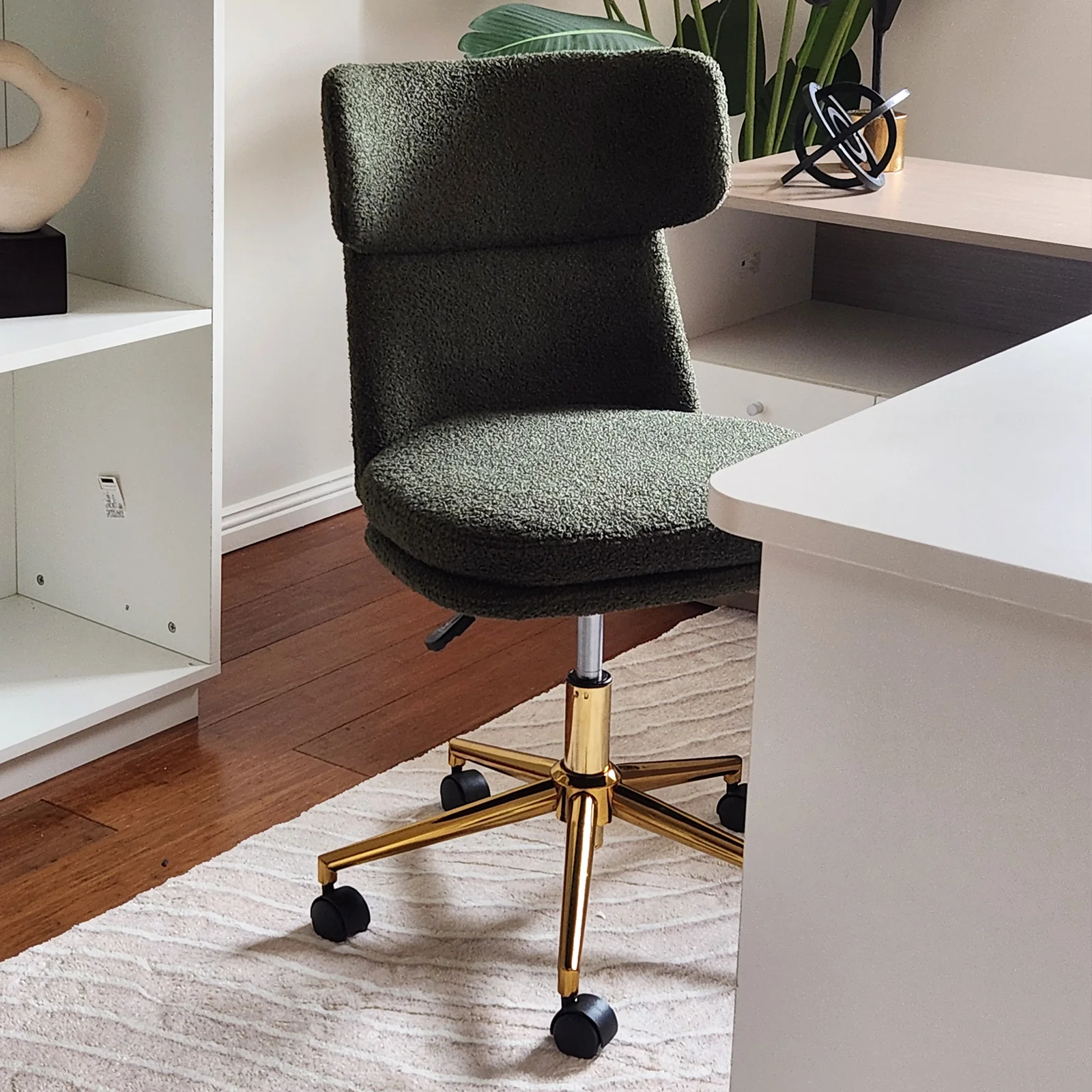 Luxo Aerona High Back Boucle Office Chair in Dark Green - Image 6