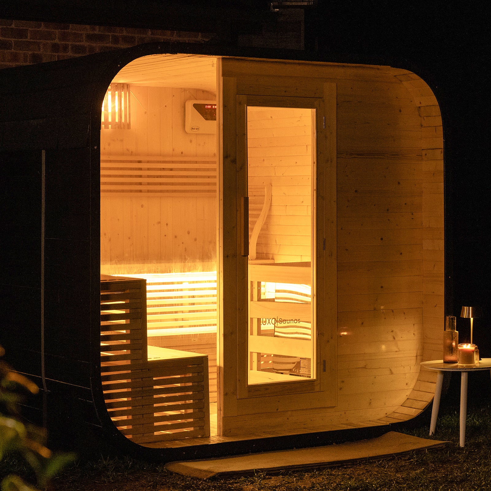 Medika 8 Person Traditional Finnish Outdoor Home Sauna - Image 4