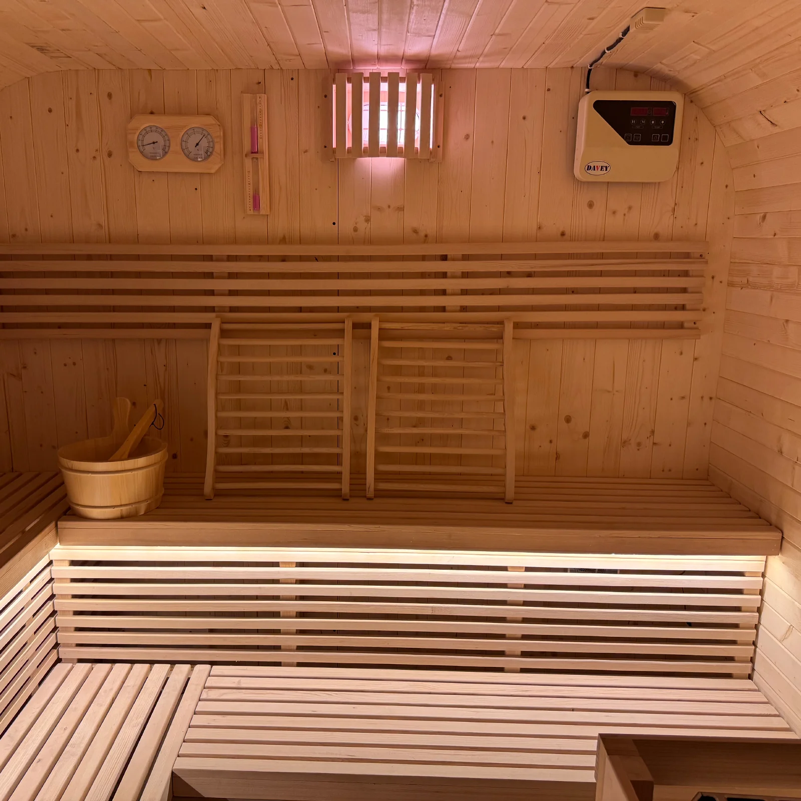 Medika 8 Person Traditional Finnish Outdoor Home Sauna - Image 9