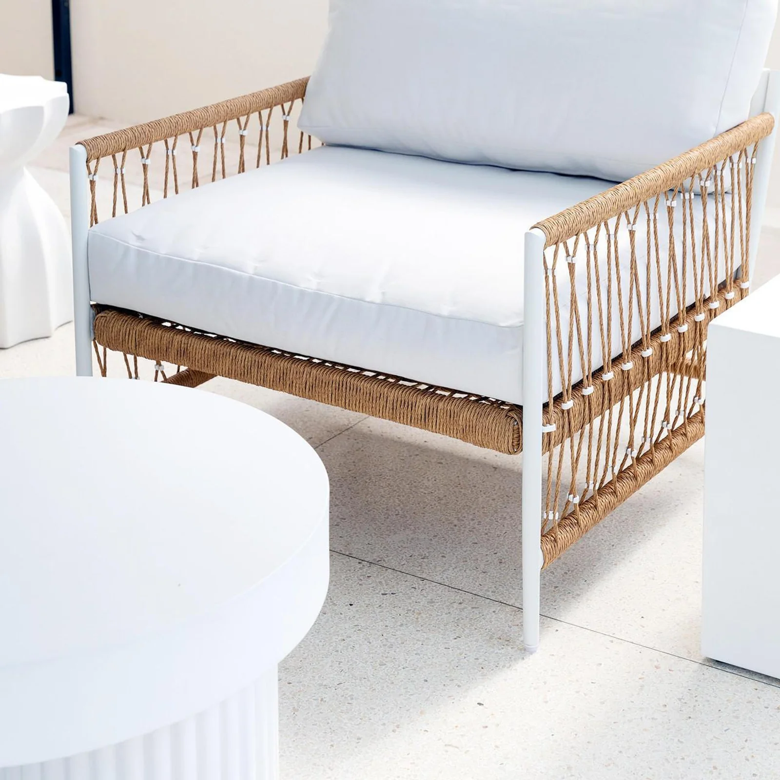 Nuevo 4 Seater Wicker Outdoor Lounge Set in Light Beige - Image 7