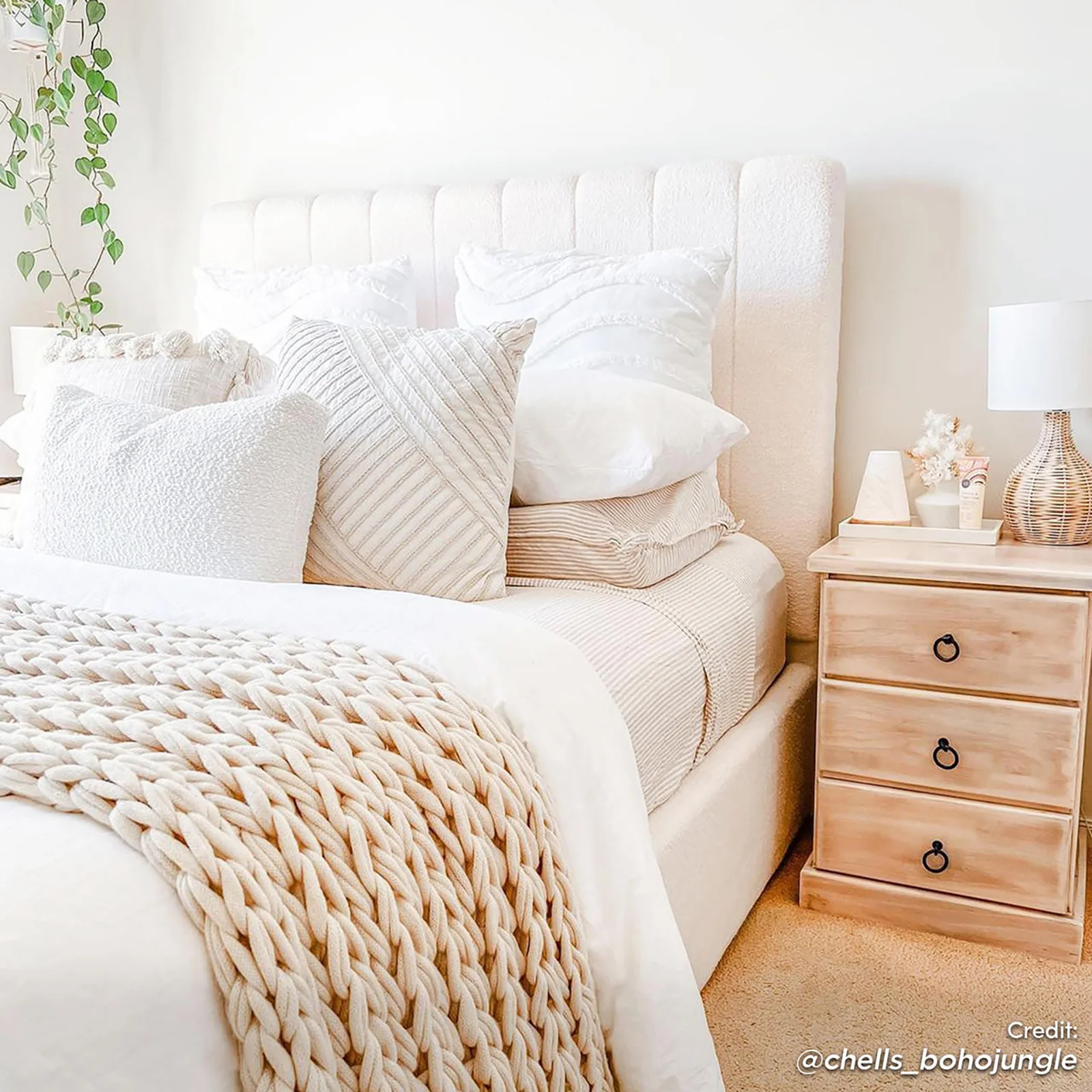 Septima & Gratiana Queen Boucle Bed Base & Headboard in Cream White - Image 7