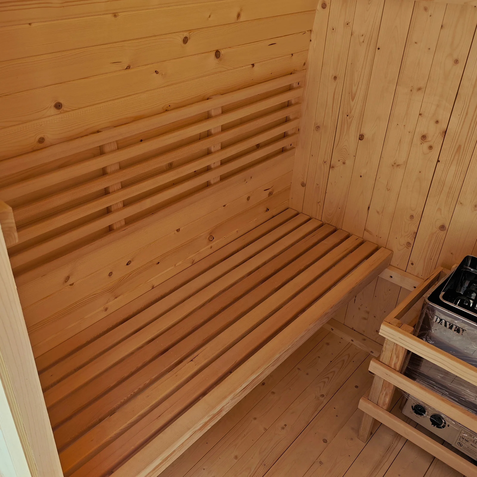 Tarni 4 Person Traditional Finnish Outdoor Sauna - Image 9
